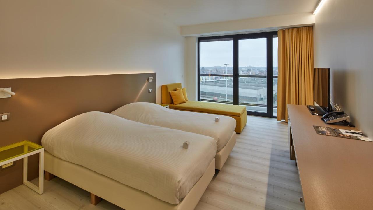 Hotel Corbie Lommel Ring Esterno foto